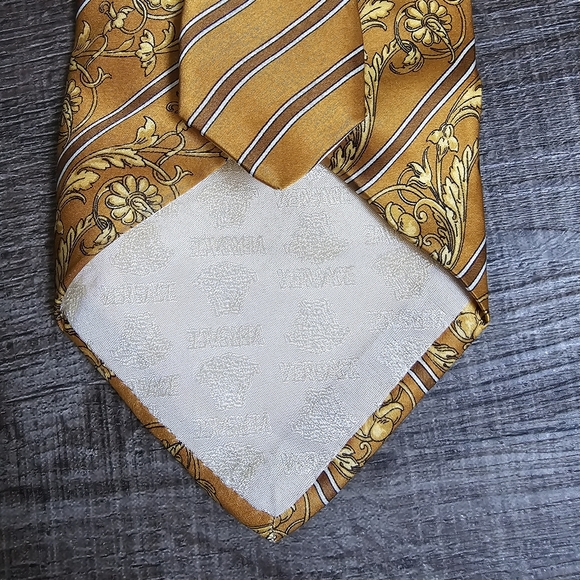 VERSACE - Tie - Picture 7 of 10